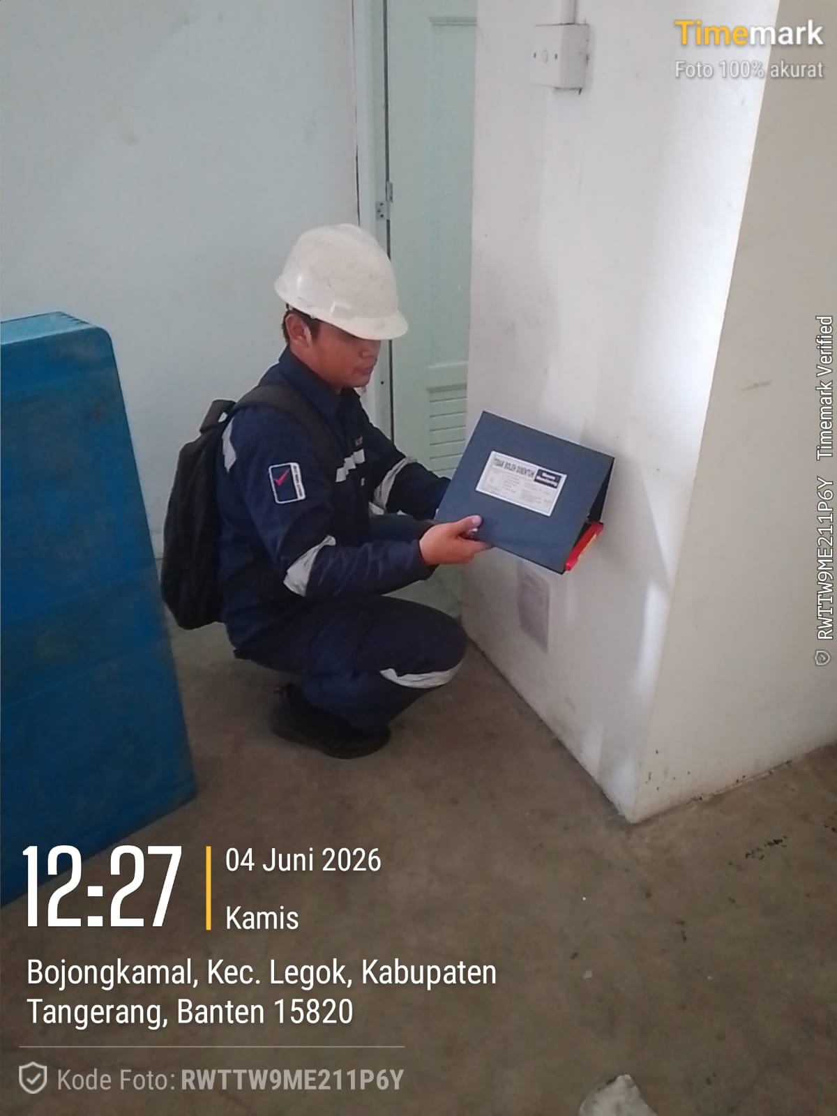 Pengendalian hama kantor