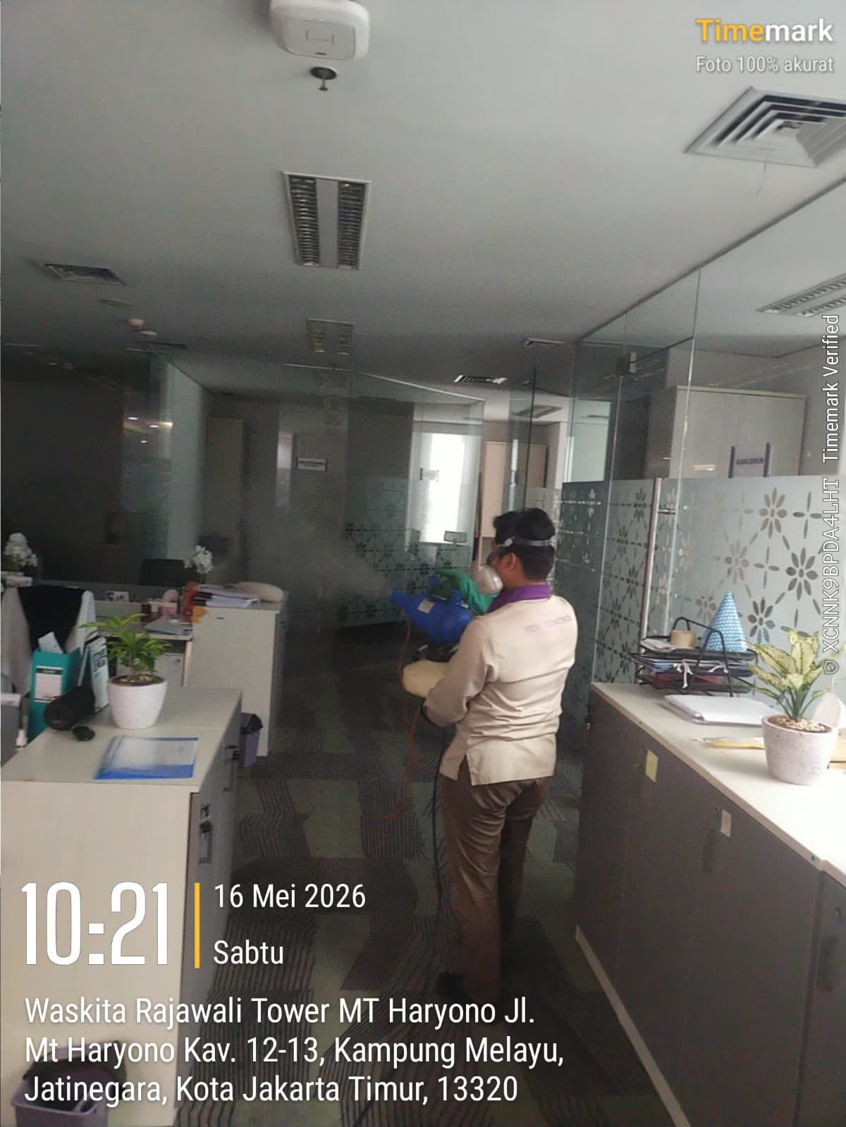 Pengendalian hama kantor